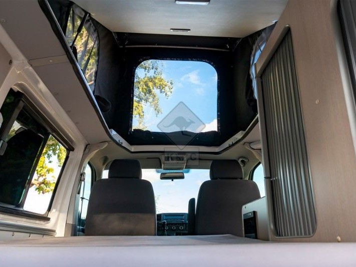 Camper Volkswagen transporter T5 restyling