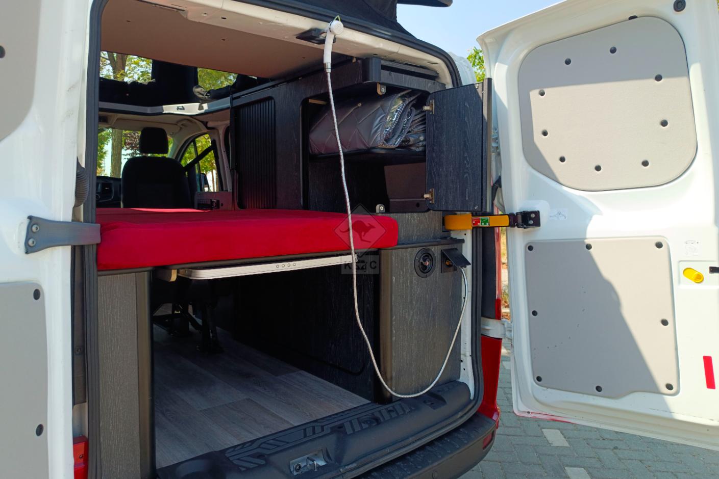 Camper ford sydney en alquiler