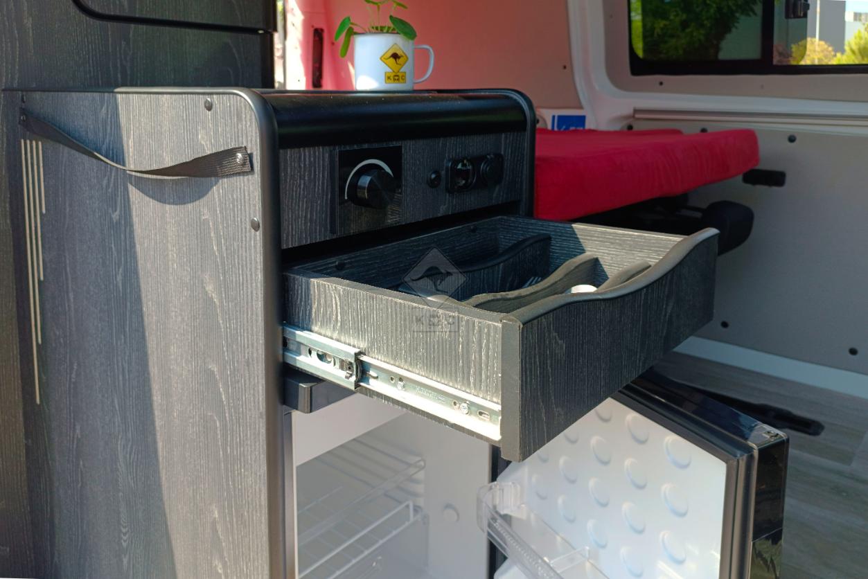 Ford Transit custom camper modelo sydney